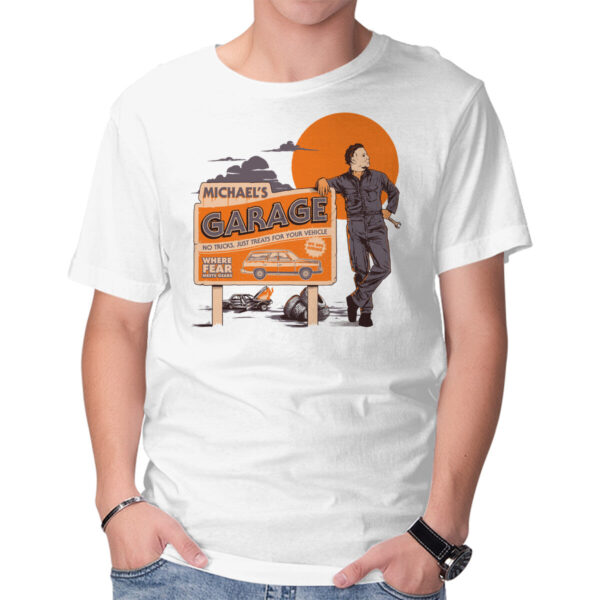 Michael's Garage - Image 5