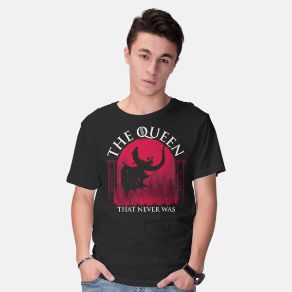 Red Queen - Image 2