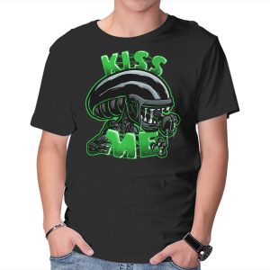 Alien Kiss Me