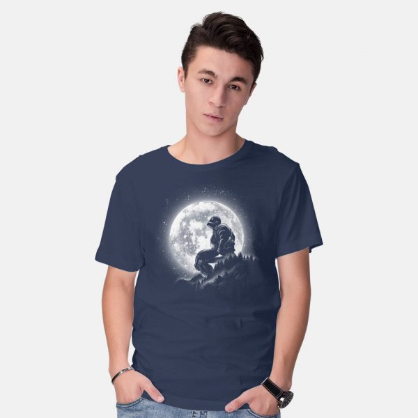 A Moonlight Giant - Image 6